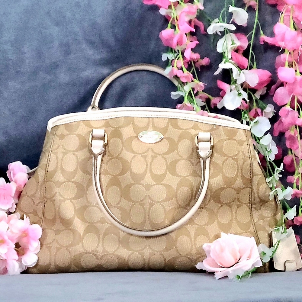 New coach purse